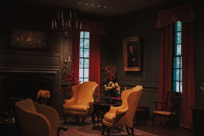 Donkere muren zijn terug (en mooier dan ooit)