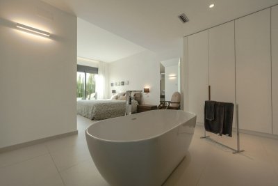 Je badkuip trekt in bij je slaapkamer
