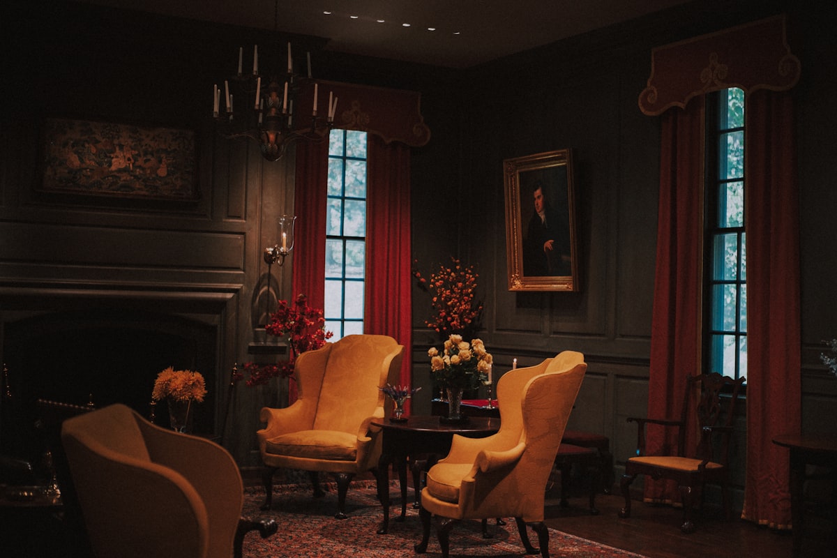 Donkere muren zijn terug (en mooier dan ooit)